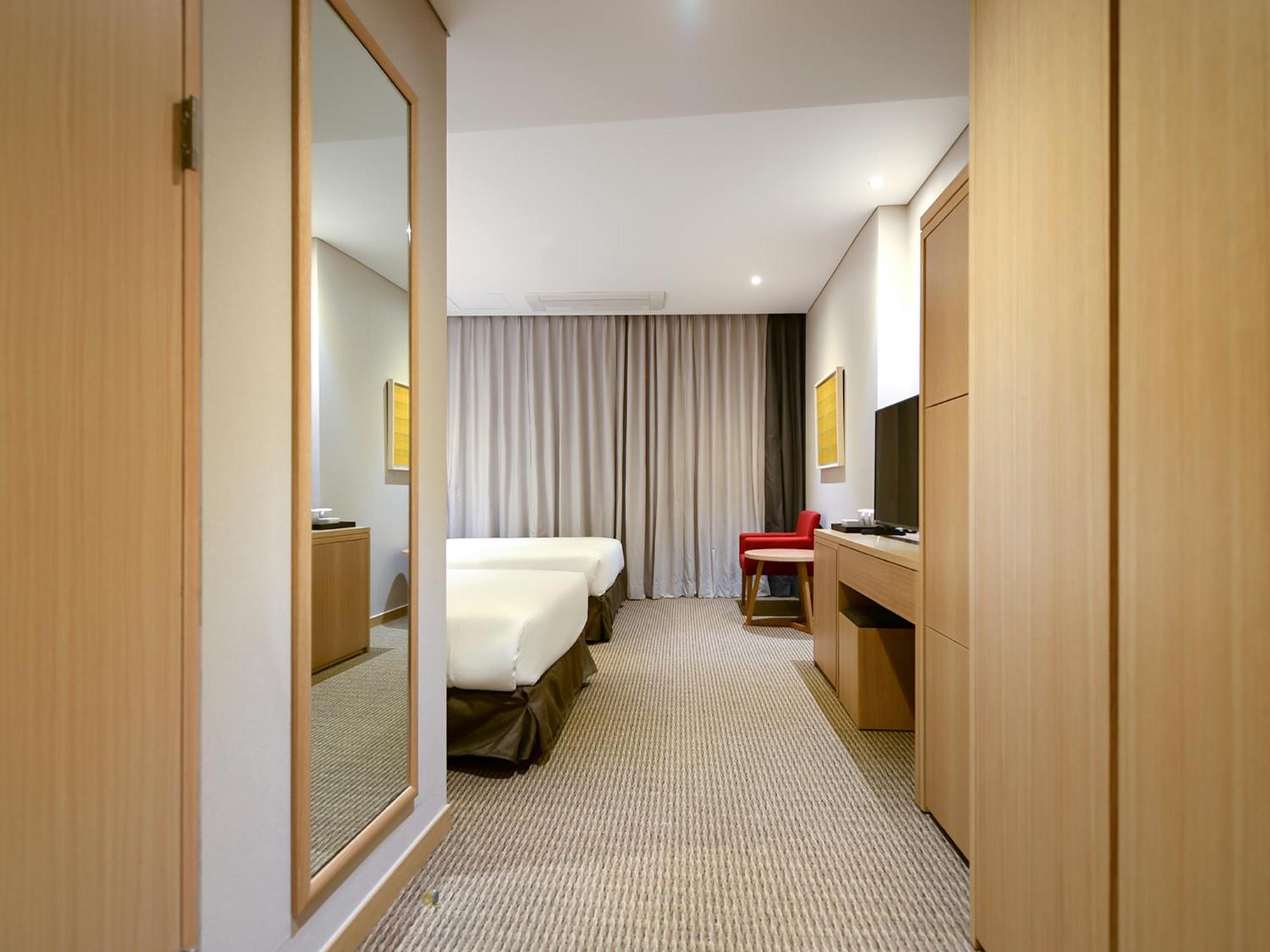 Hotel New Oriental Myeongdong Szöul Kültér fotó